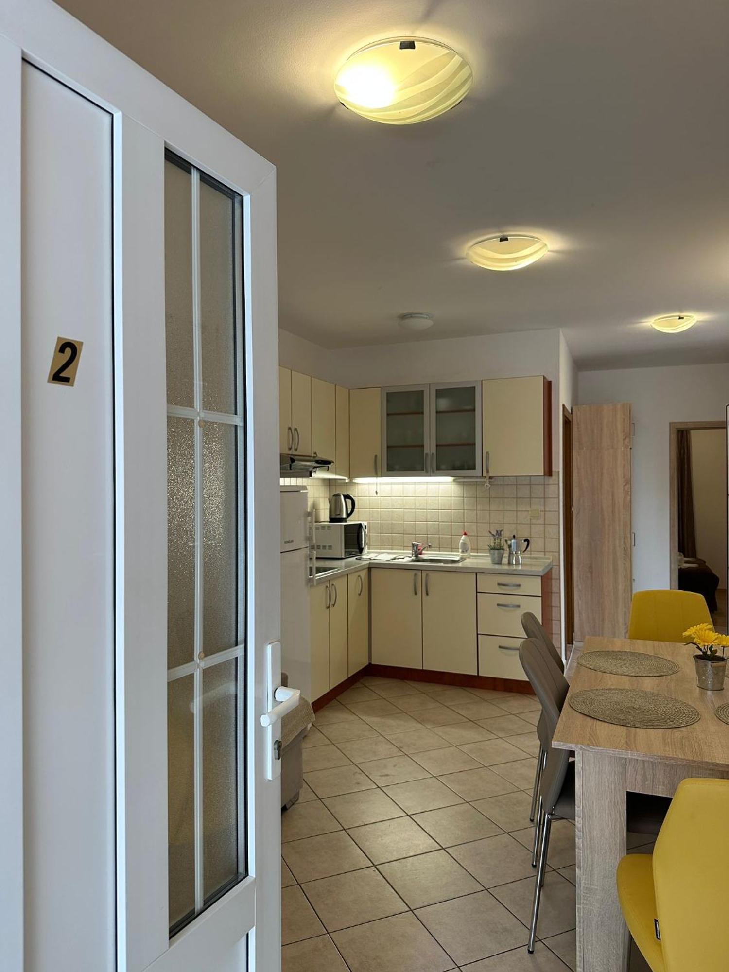 Apartmani Samec Novalja Exteriör bild