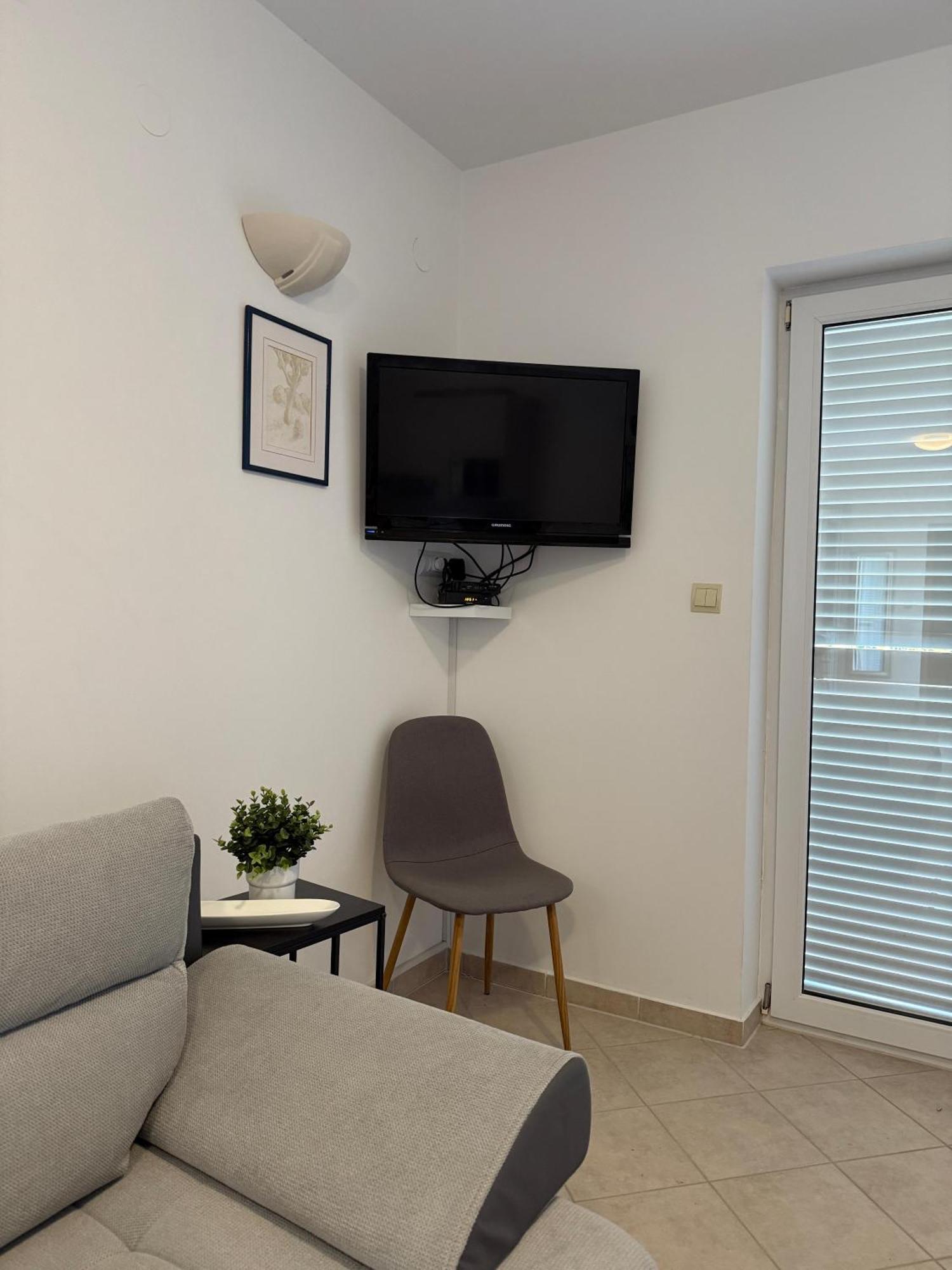 Apartmani Samec Novalja Exteriör bild