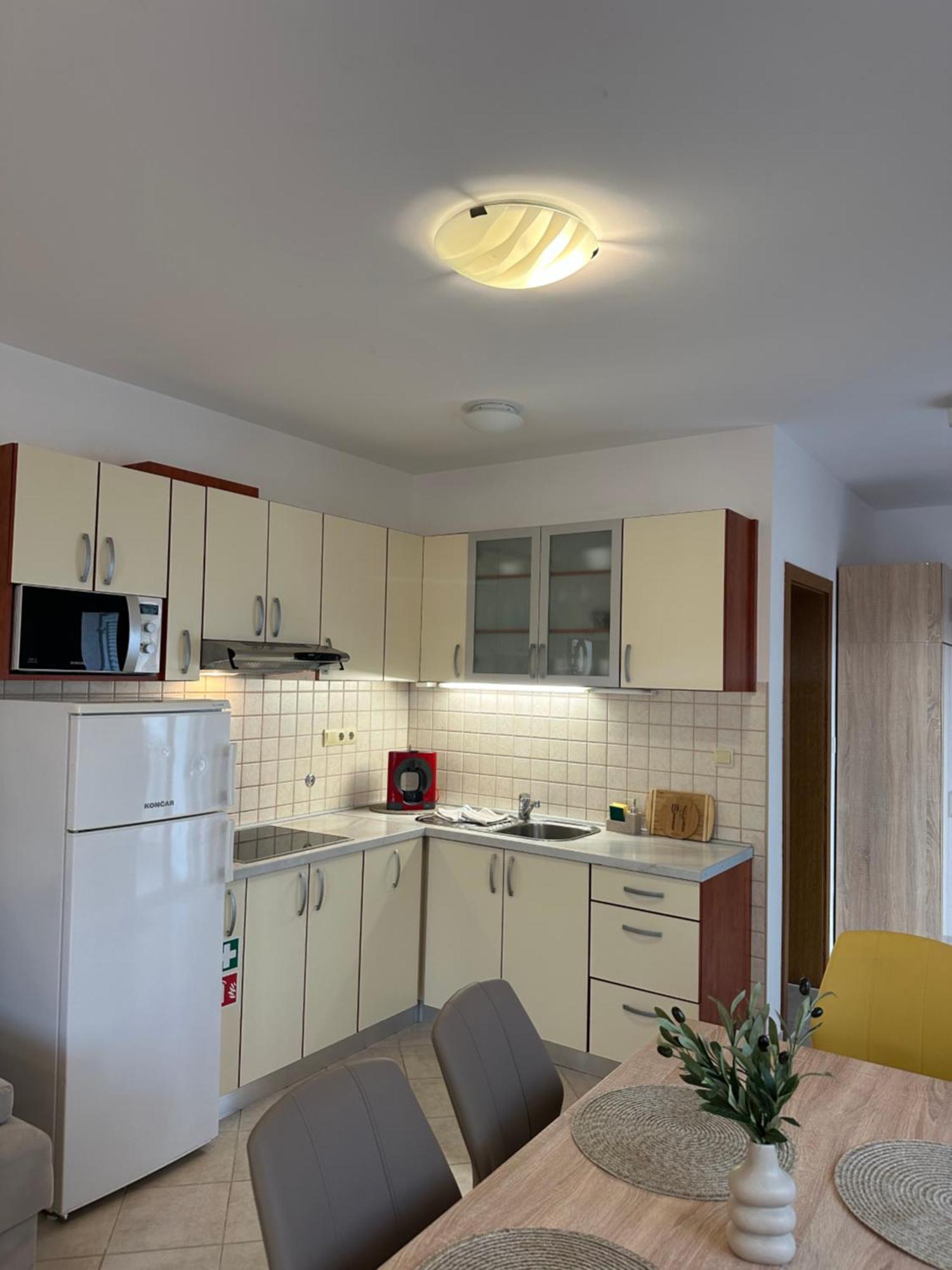 Apartmani Samec Novalja Exteriör bild